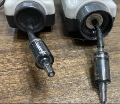 SSPP-7S（左・吐出量固定）とSSPP-3S（右・吐出量可変ダイヤル）