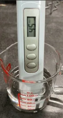 ＴＤＳメータで水槽水の不純物を測定して換水の目安にしてみた。