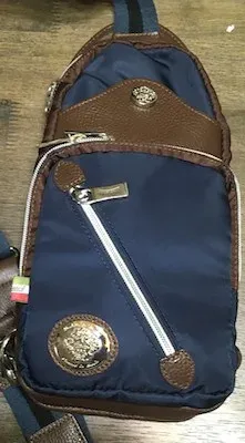 普段の荷物をすべて収納した状態のOrobianco