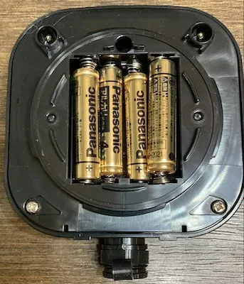 電池を組み込んだ状態