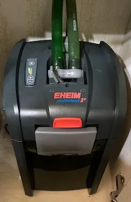 エーハイムのプロフェッショナル3e 2074
