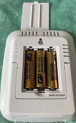 AD-5686 電池ボックス