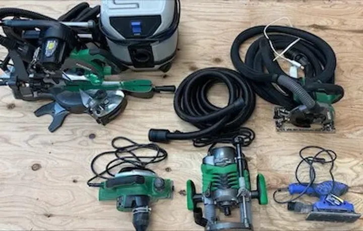 ハイコーキ集塵機とハイコーキ電動工具との接続アダプタについて