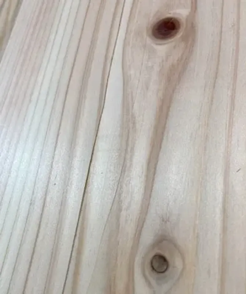 120mm野地板にできた削り筋