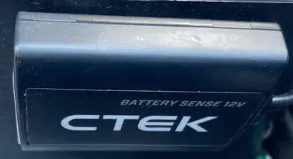 CTEK バッテリーセンス