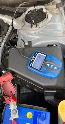 間違ったDS4の繋ぎ方（マイナスをボディ金属部に接続）