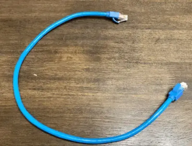 カテゴリー6AのLANケーブル