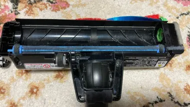 工具不要で回転ブラシを取り外して水洗いできるスマートヘッド裏面